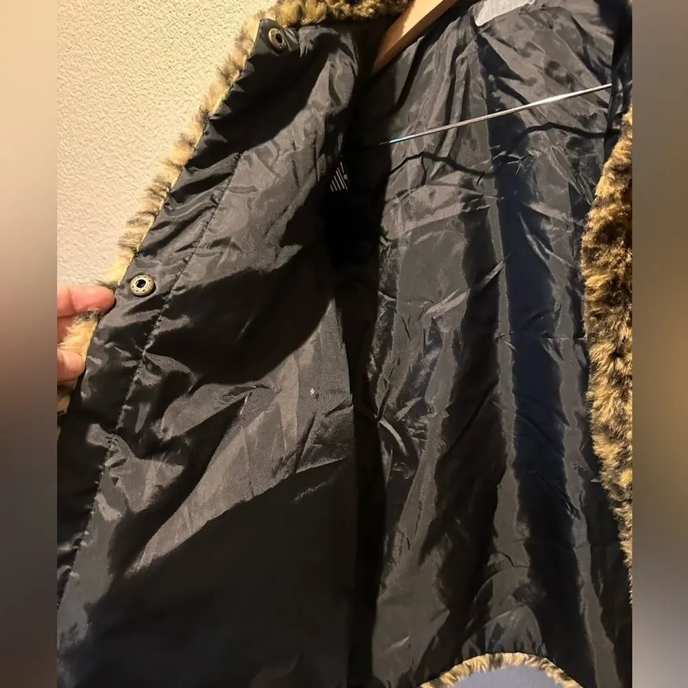 OshKosh B'Gosh Leopard Print Faux Fur Puffer Jacket Size 6